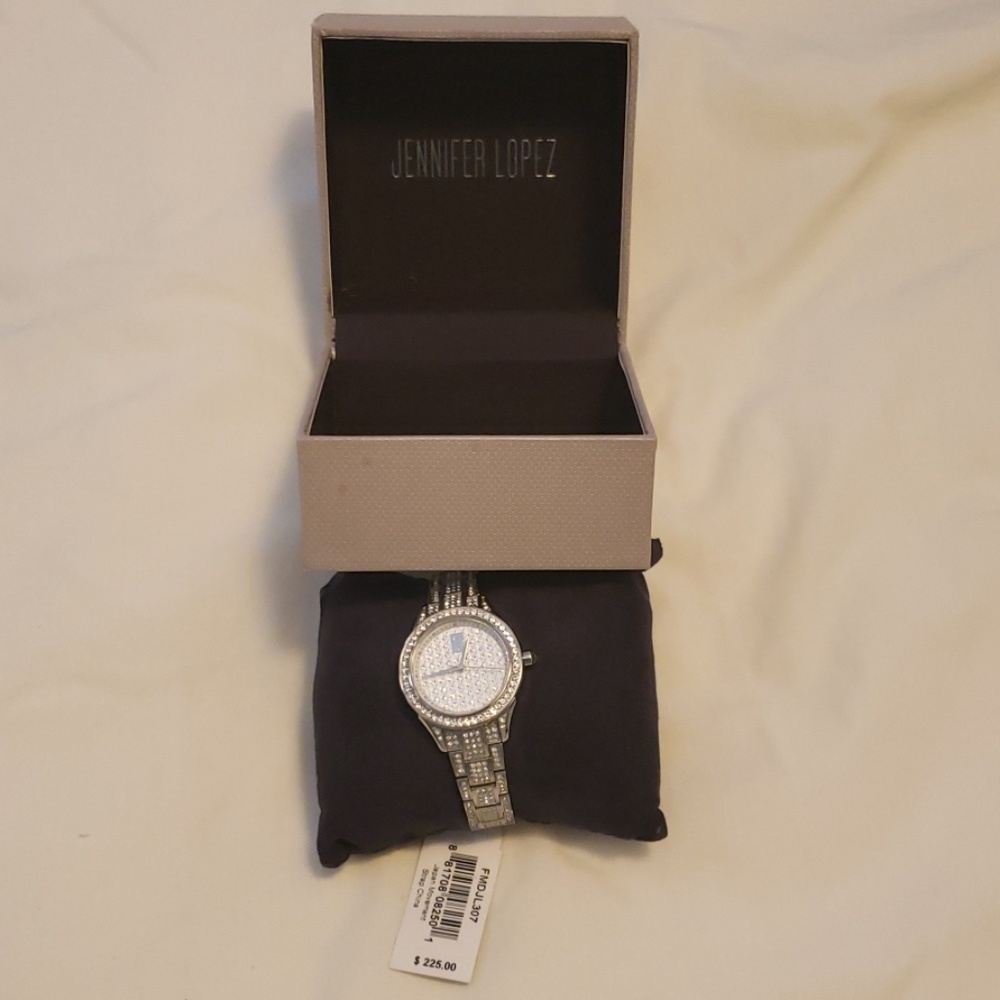 Jennifer Lopez watch